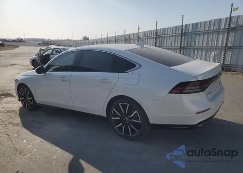 2024 Honda Accord Touring Hybrid z USA, uszkodzony, nr VIN 1HGCY2F88RA001663